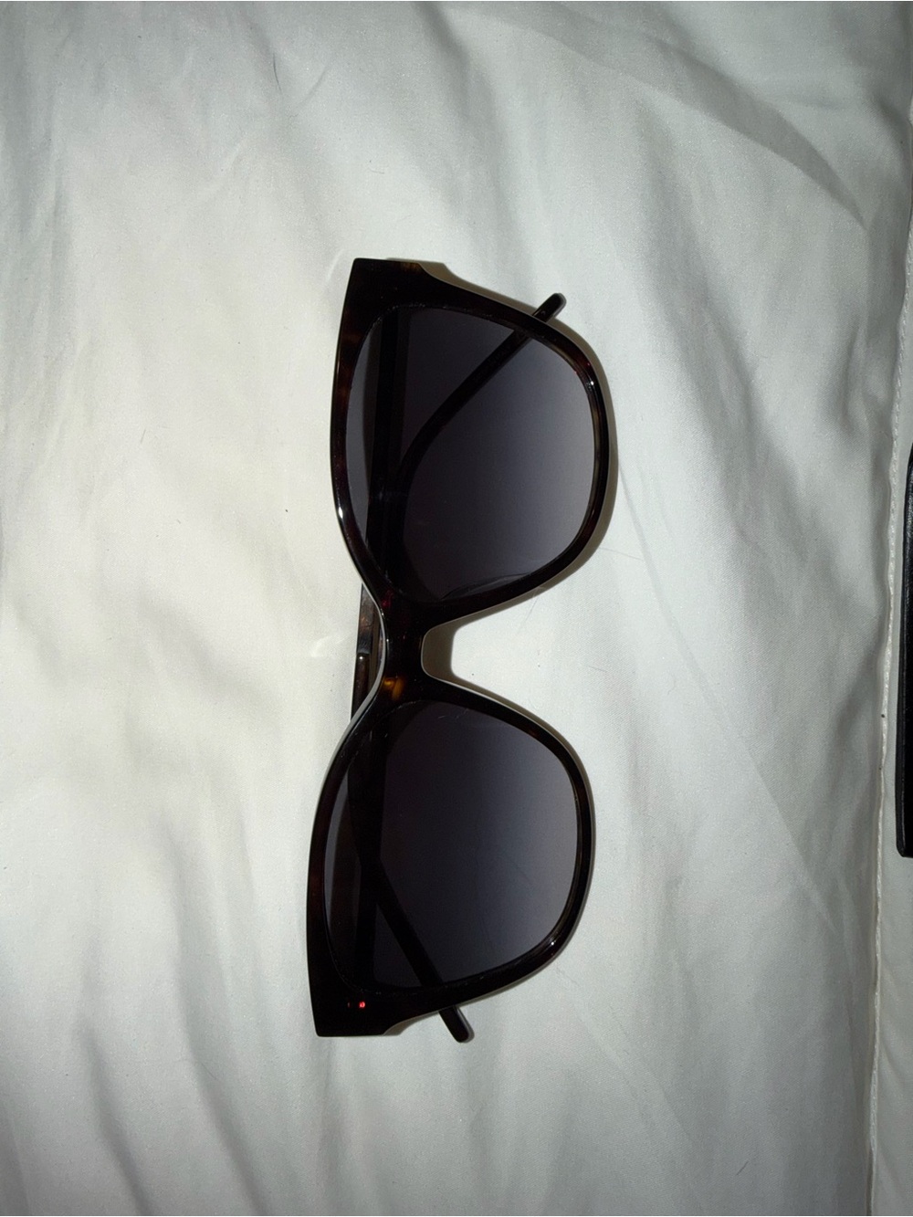 YSL women’s sunglasses - Picture 2 of 6